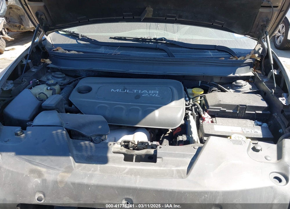 2015 JEEP CHEROKEE VIN: 1C4PJLCB7FW506084