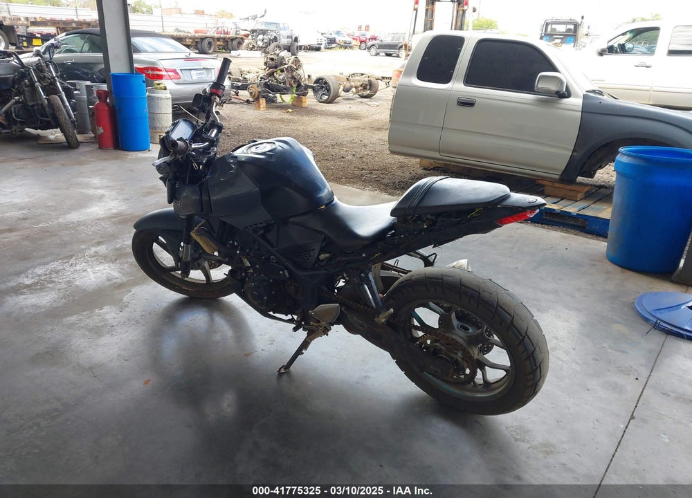 2023 YAMAHA MT-03 VIN: MH3RH20Y1PK011851