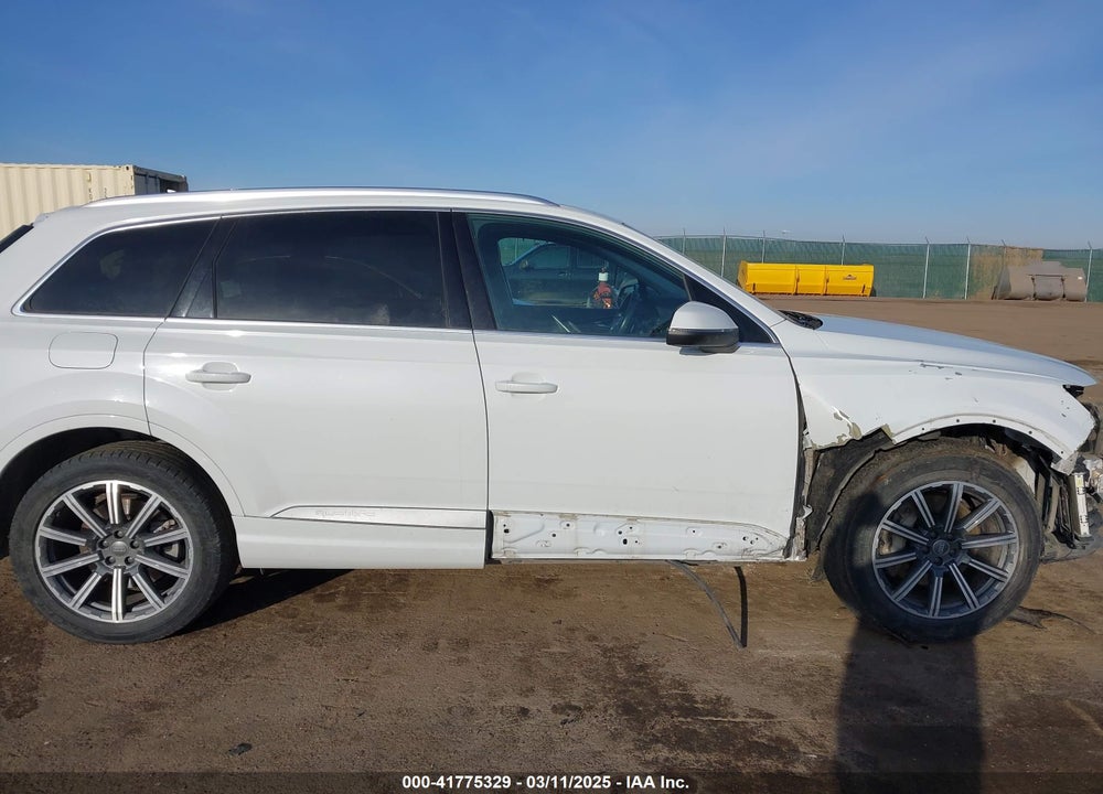 2017 AUDI Q7 VIN: WA1LAAF75HD016214