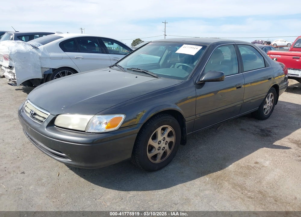 2001 TOYOTA CAMRY VIN: JT2BF22K310299589
