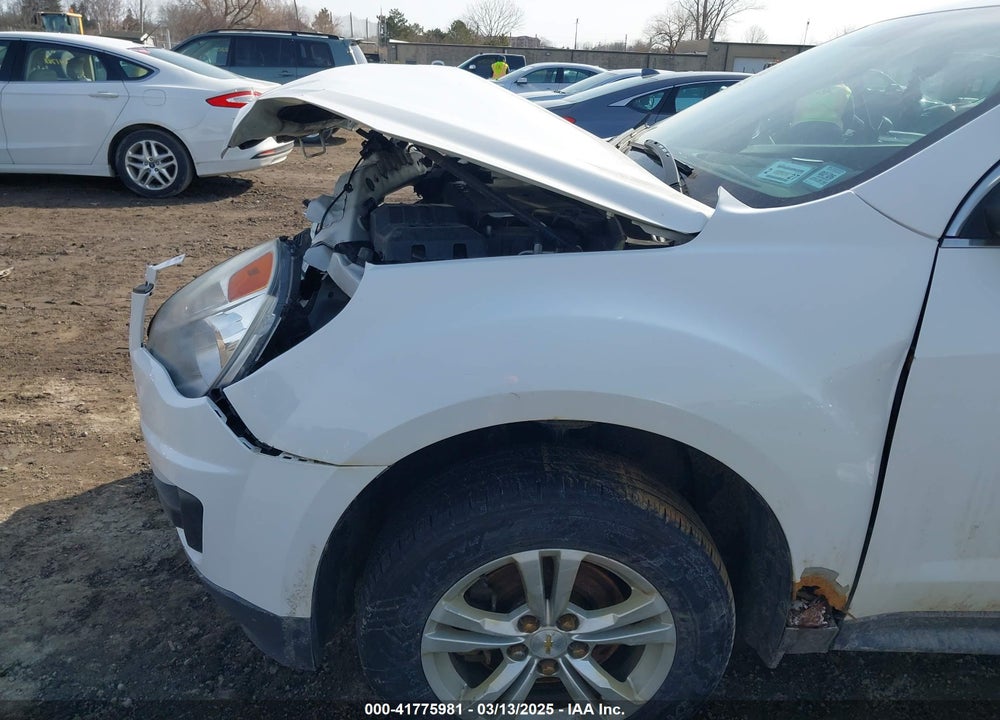 2015 CHEVROLET EQUINOX VIN: 1GNFLFEK6FZ124977