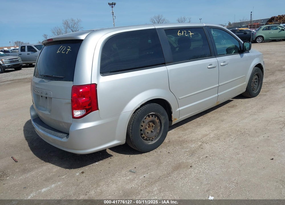 2011 DODGE GRAND CARAVAN VIN: 2D4RN4DG7BR772708