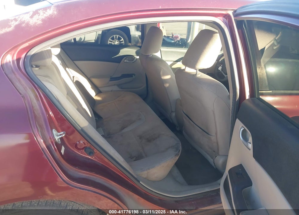 2012 HONDA CIVIC VIN: 2HGFB2F55CH555417
