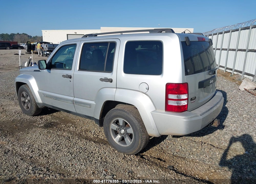 2008 JEEP LIBERTY VIN: 1J8GP28K08W103562