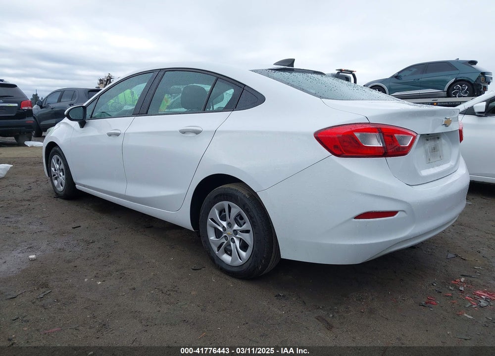 2019 CHEVROLET CRUZE VIN: 1G1BC5SM5K7120750