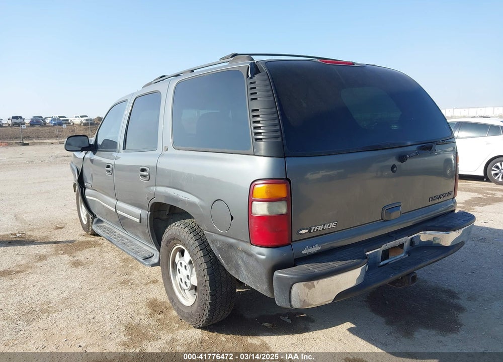 2002 CHEVROLET TAHOE LT VIN: 1GNEK13Z22R116838