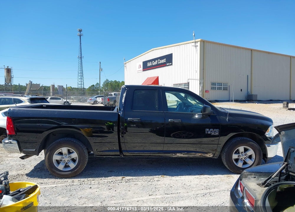 2024 RAM 1500 CLASSIC VIN: 1C6RR7GG3RS124121