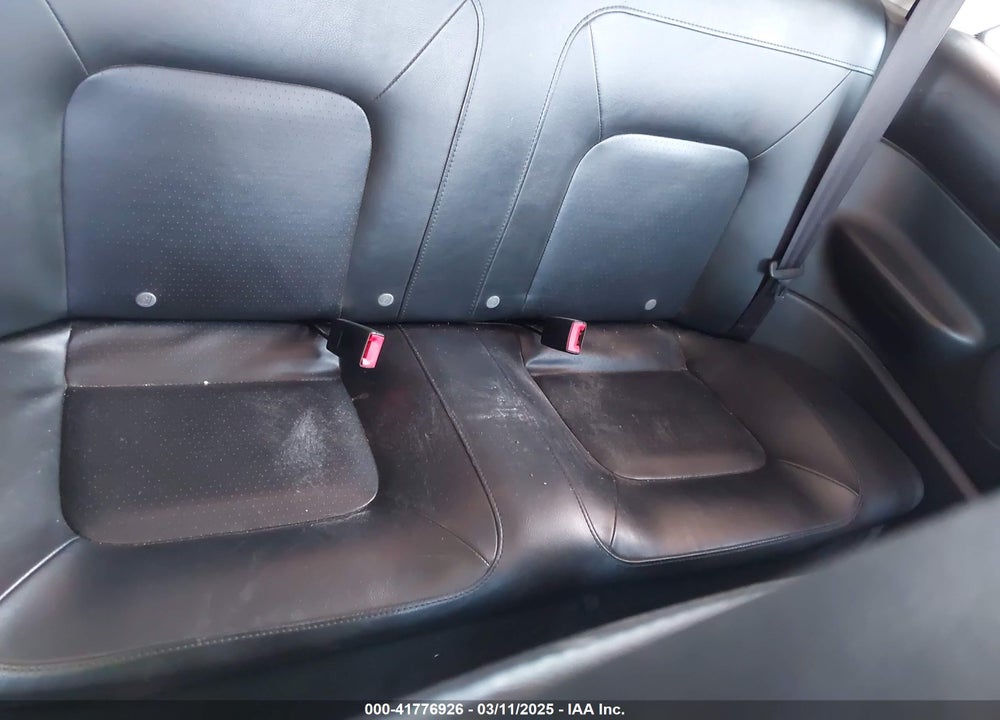 2007 VOLKSWAGEN NEW BEETLE VIN: 3VWRW31C27M500519