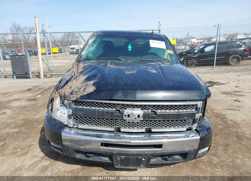 2011 CHEVROLET SILVERADO 1500 LT VIN: 3GCPKSE38BG194170