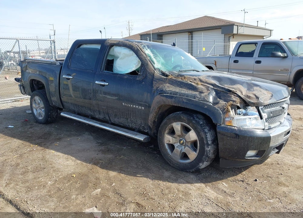 2011 CHEVROLET SILVERADO 1500 LT VIN: 3GCPKSE38BG194170