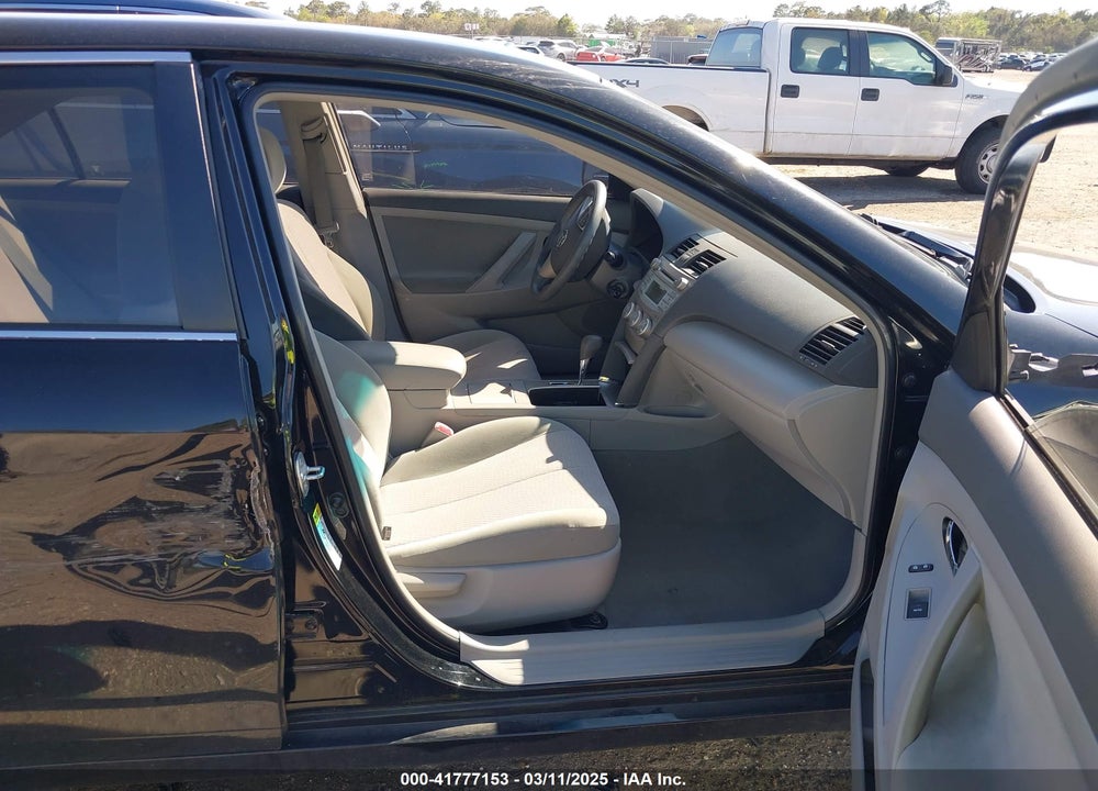 2011 TOYOTA CAMRY LE VIN: 4T1BF3EK9BU705003