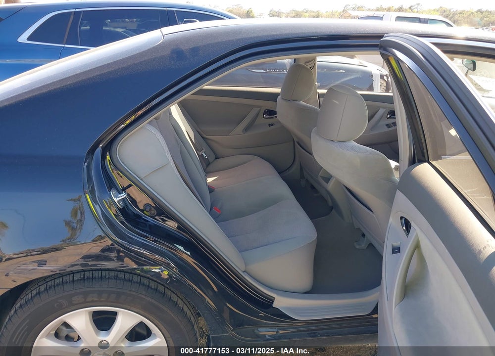 2011 TOYOTA CAMRY LE VIN: 4T1BF3EK9BU705003