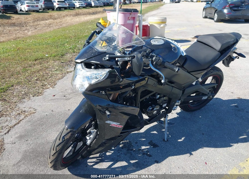 2023 BASHAN MOTORCYCLE VIN: LHJPCNBR4PB500384