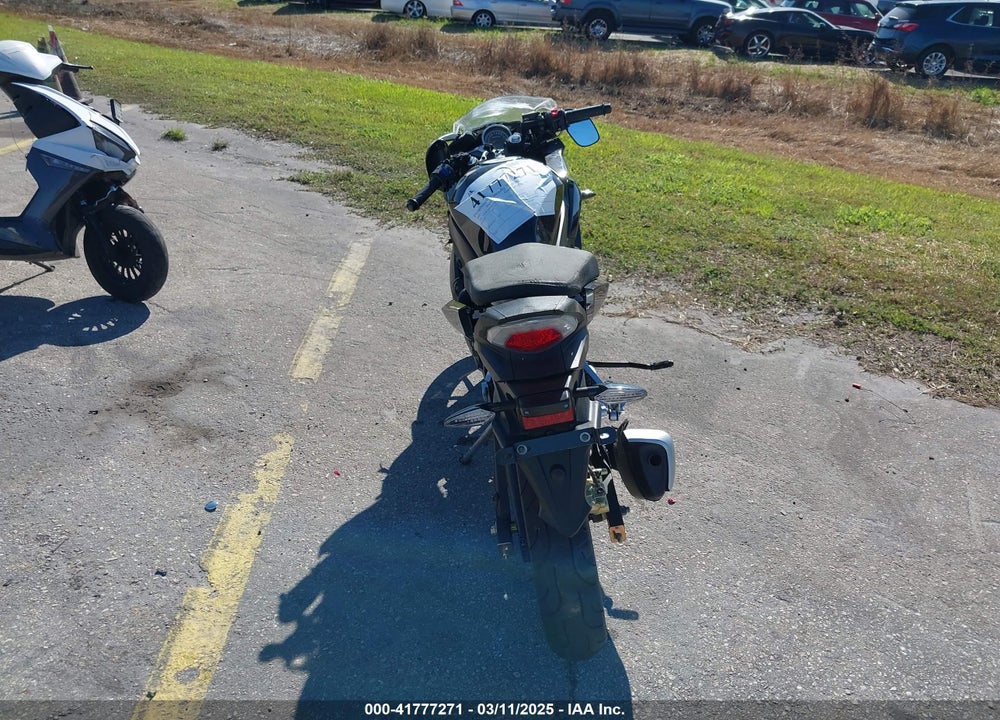 2023 BASHAN MOTORCYCLE VIN: LHJPCNBR4PB500384