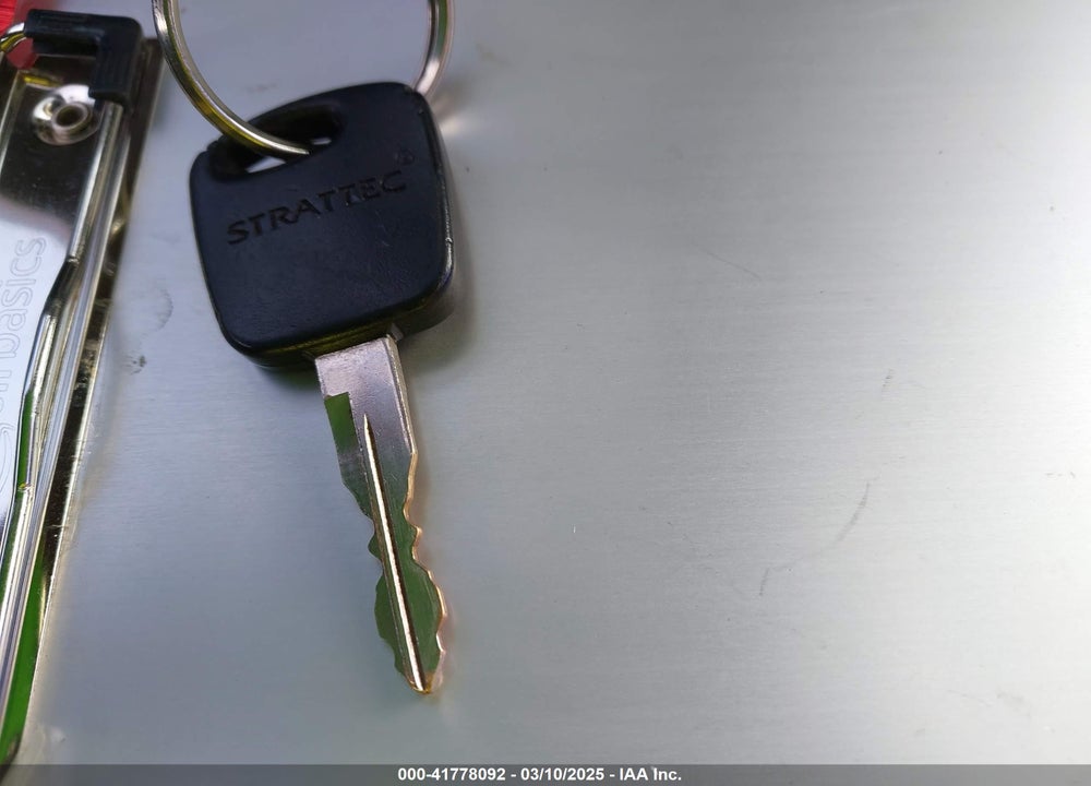 2002 FORD MUSTANG VIN: 1FAFP40442F120194