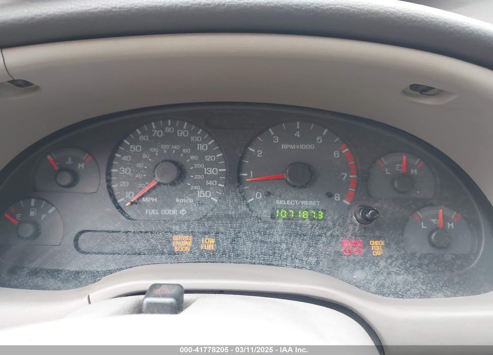 2002 FORD MUSTANG VIN: 1FAFP42X92F200811