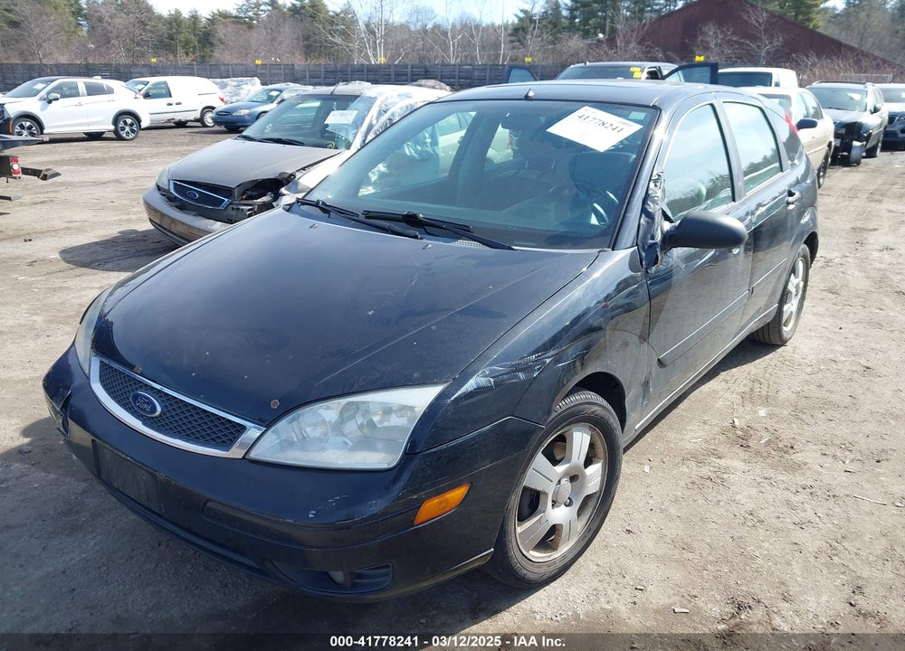 2005 FORD FOCUS ZX5 VIN: 3FAFP37N35R123622