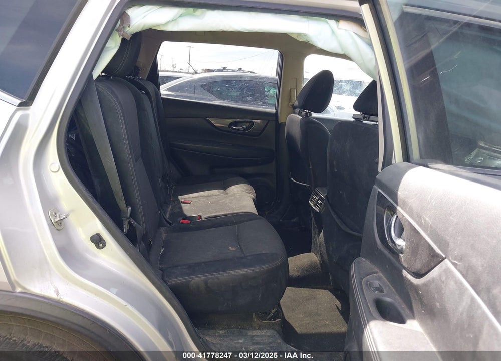2017 NISSAN ROGUE VIN: JN8AT2MV5HW282274