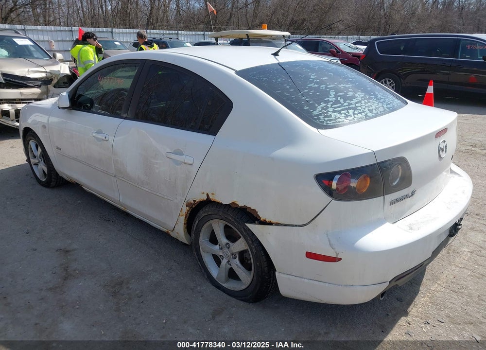2006 MAZDA MAZDA3 VIN: JM1BK323961444833