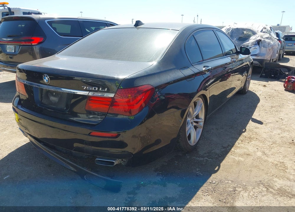 2014 BMW ALPINA B7 VIN: WBAYE8C53ED135383