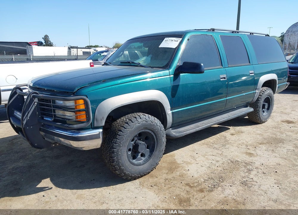 1999 GMC SUBURBAN 2500 VIN: 3GKGK26J4XG508566