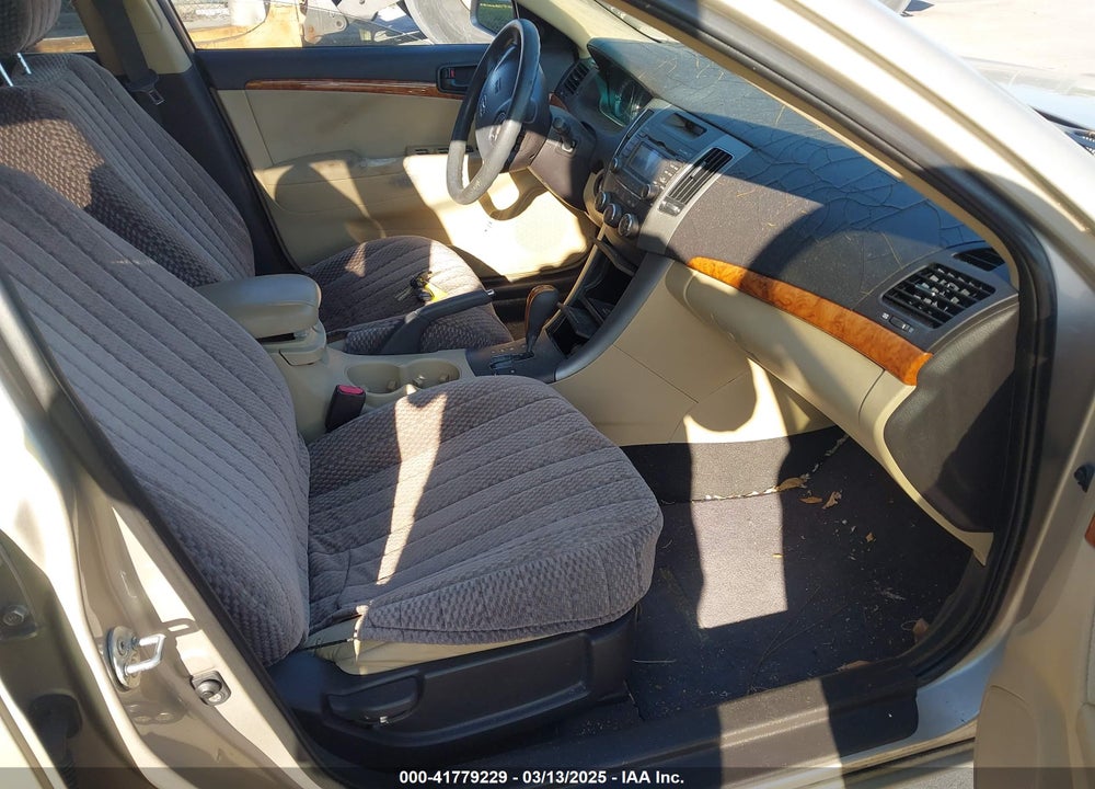 2009 HYUNDAI SONATA VIN: 5NPET46C29H551262