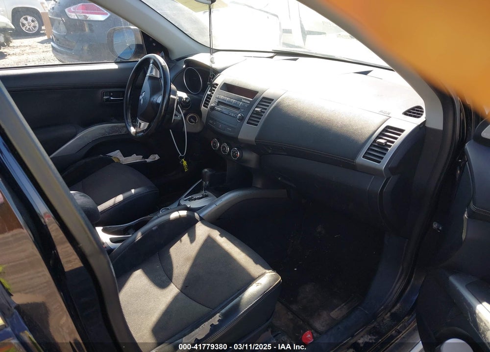 2011 MITSUBISHI OUTLANDER VIN: JA4JT5AX6BU020733
