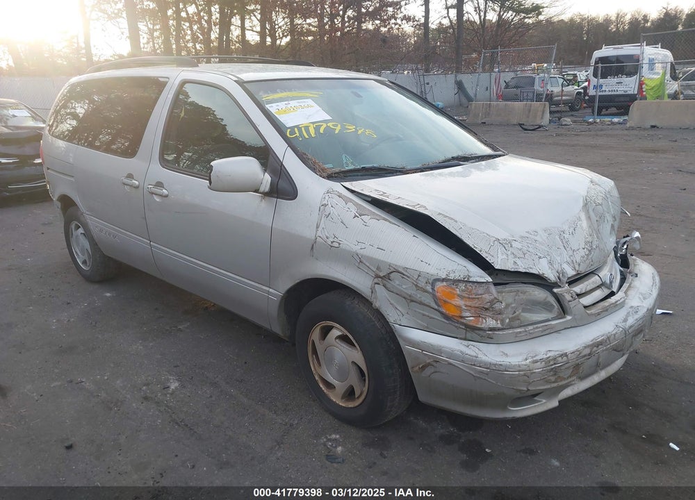2002 TOYOTA SIENNA LE VIN: 4T3ZF13C12U503102