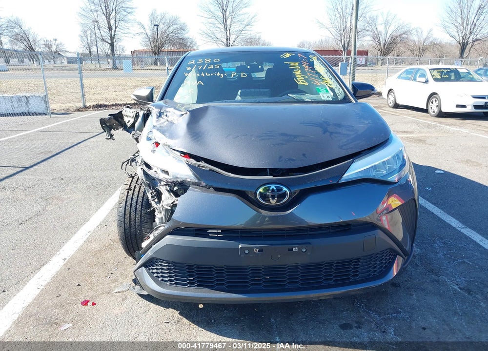 2021 TOYOTA C-HR XLE VIN: NMTKHMBX8MR132380