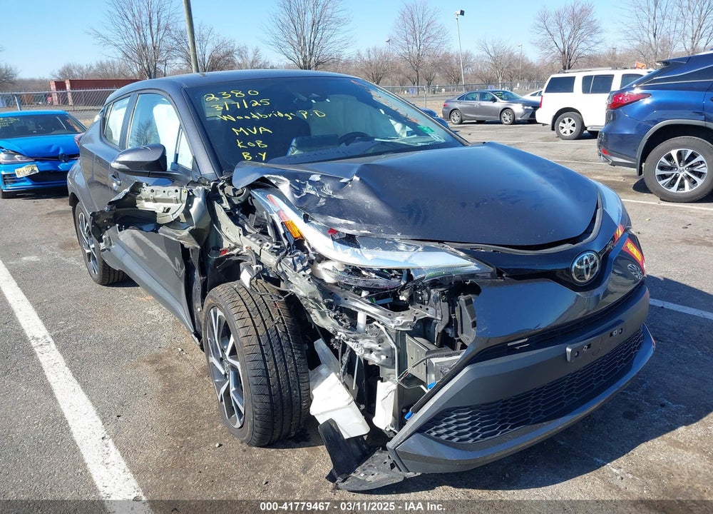 2021 TOYOTA C-HR XLE VIN: NMTKHMBX8MR132380