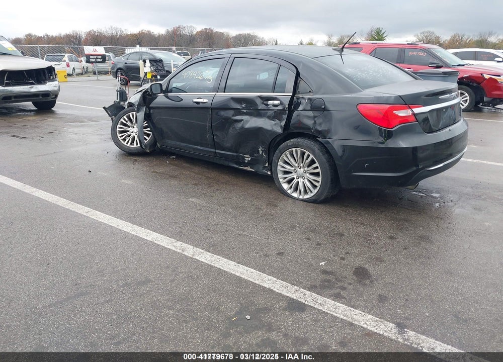 2013 CHRYSLER 200 VIN: 1C3CCBCG7DN520735