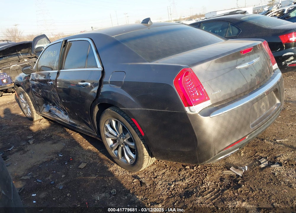 2020 CHRYSLER 300 VIN: 2C3CCAKG5LH142031
