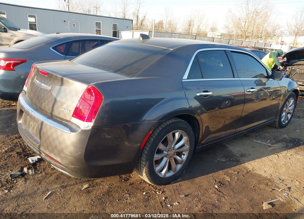 2020 CHRYSLER 300 VIN: 2C3CCAKG5LH142031