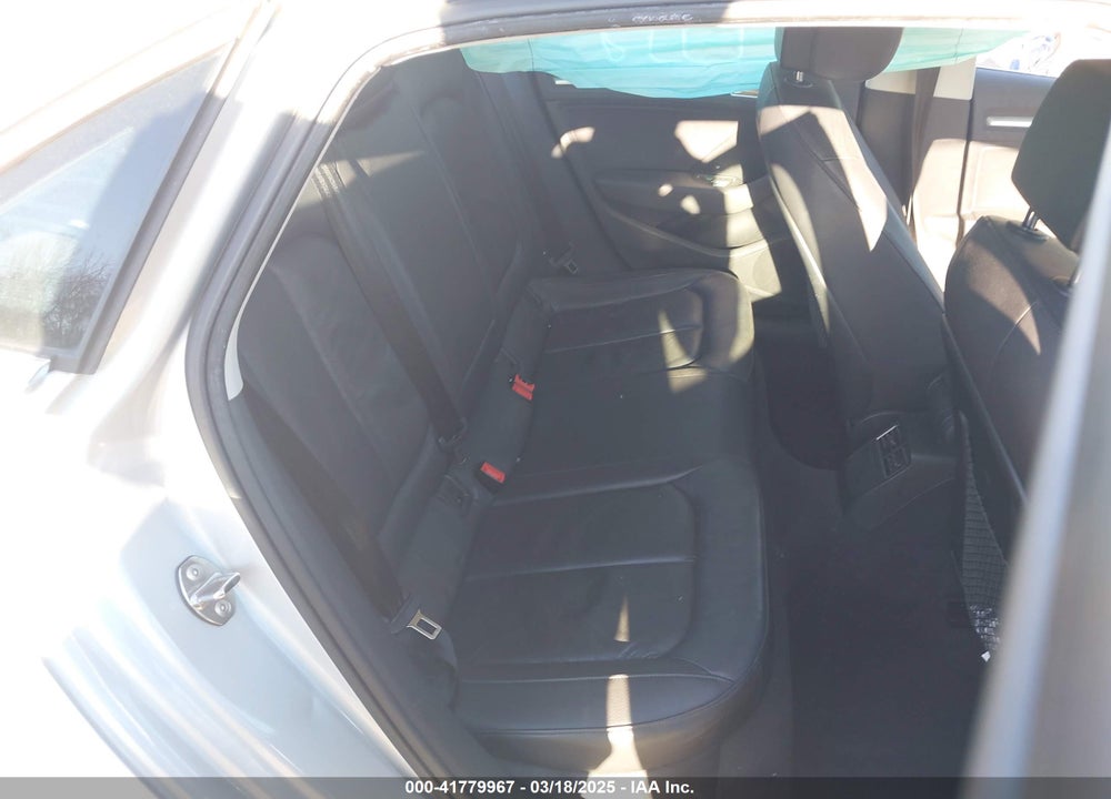 2015 AUDI A3 1.8T PREMIUM VIN: WAUCCGFFXF1012228