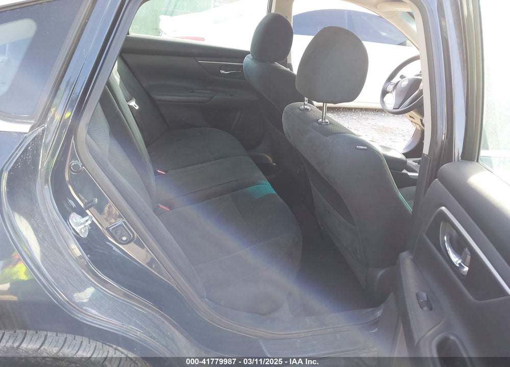 2015 NISSAN ALTIMA VIN: 1N4AL3AP6FC474105