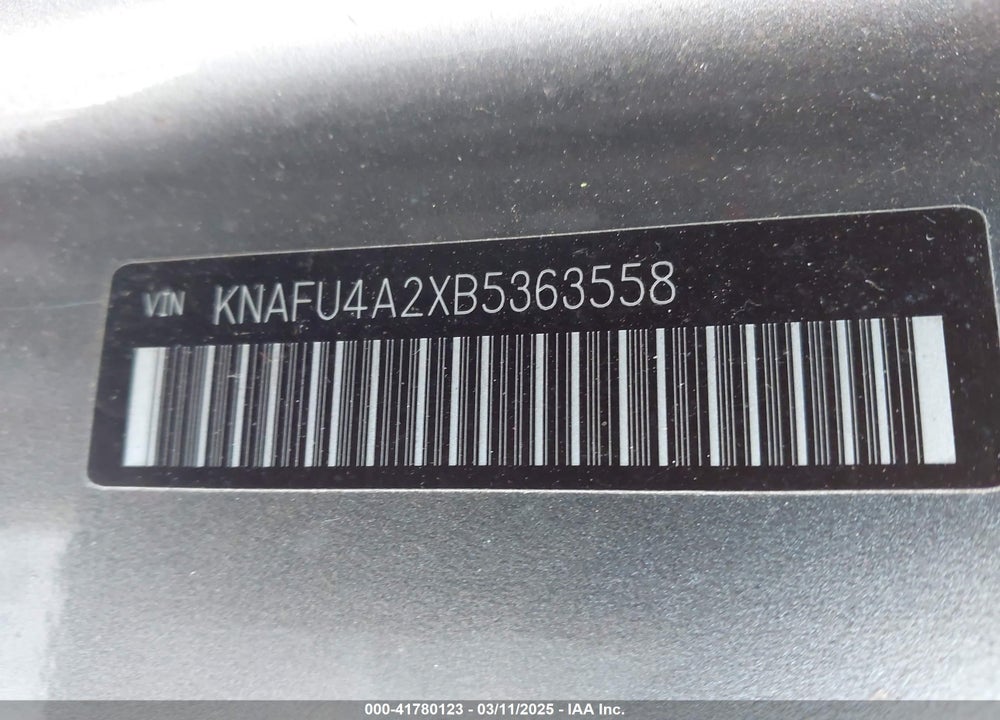 2011 KIA FORTE VIN: KNAFU4A2XB5363558