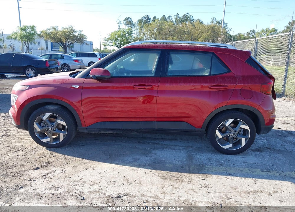 2024 HYUNDAI VENUE VIN: KMHRC8A37RU289787