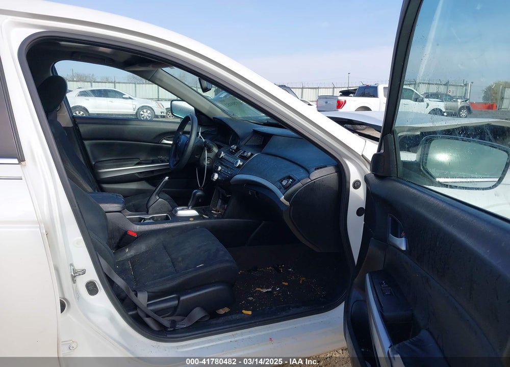 2014 HONDA CROSSTOUR EX VIN: 5J6TF3H31EL001038