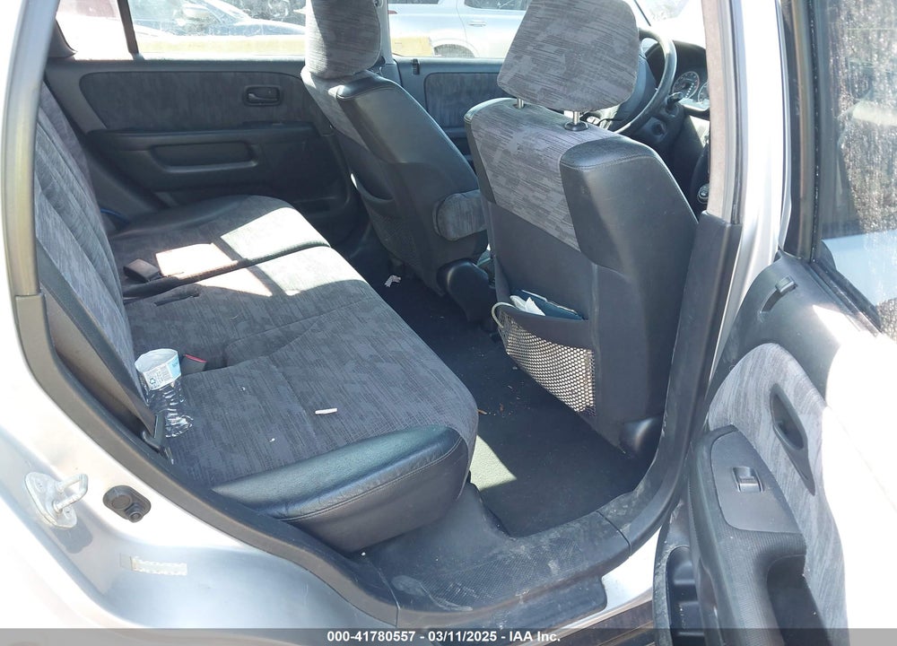 2003 HONDA CR-V VIN: SHSRD68493U102661