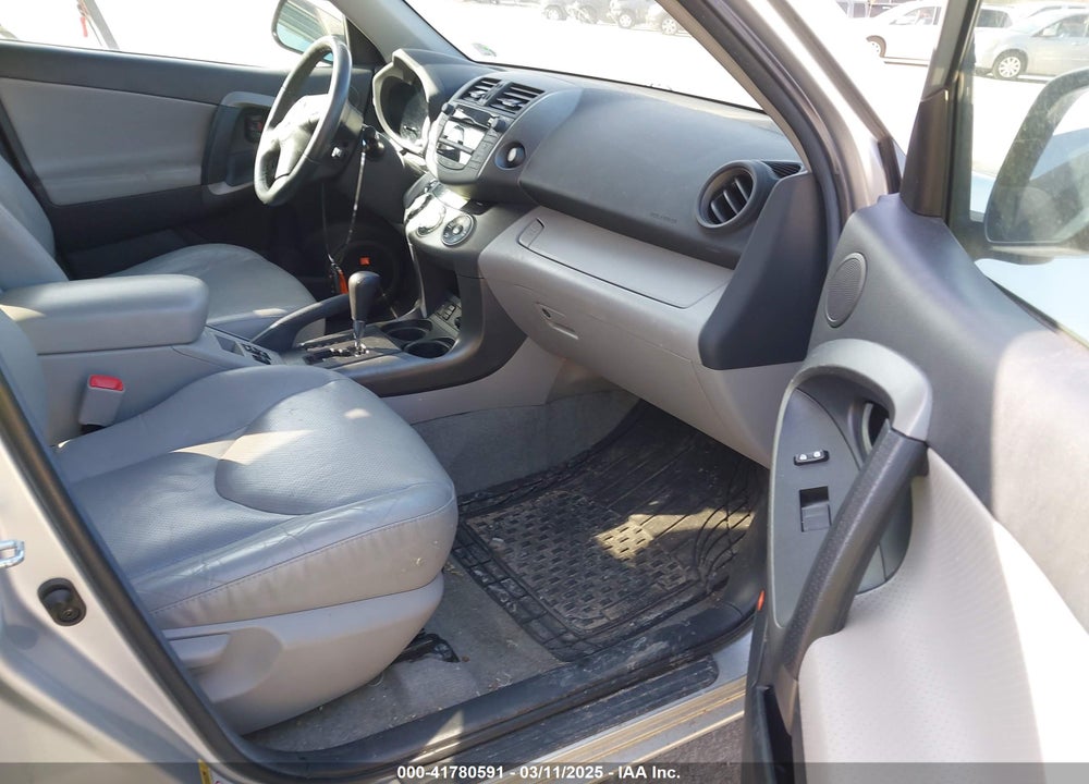 2010 TOYOTA RAV4 LIMITED V6 VIN: 2T3DK4DVXAW035666