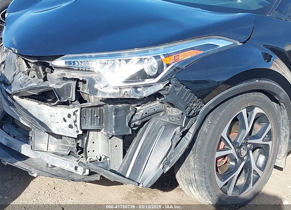 2018 TOYOTA C-HR XLE VIN: JTNKHMBX7J1004430