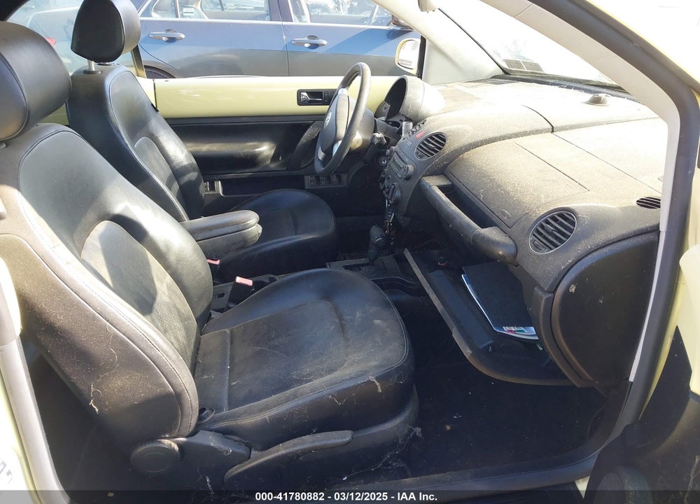 2006 VOLKSWAGEN NEW BEETLE VIN: 3VWRF31Y66M331955