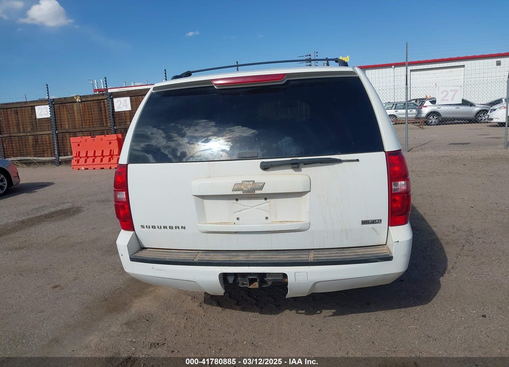 2009 CHEVROLET SUBURBAN 1500 VIN: 1GNFK26329R269571
