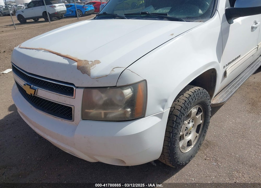 2009 CHEVROLET SUBURBAN 1500 VIN: 1GNFK26329R269571