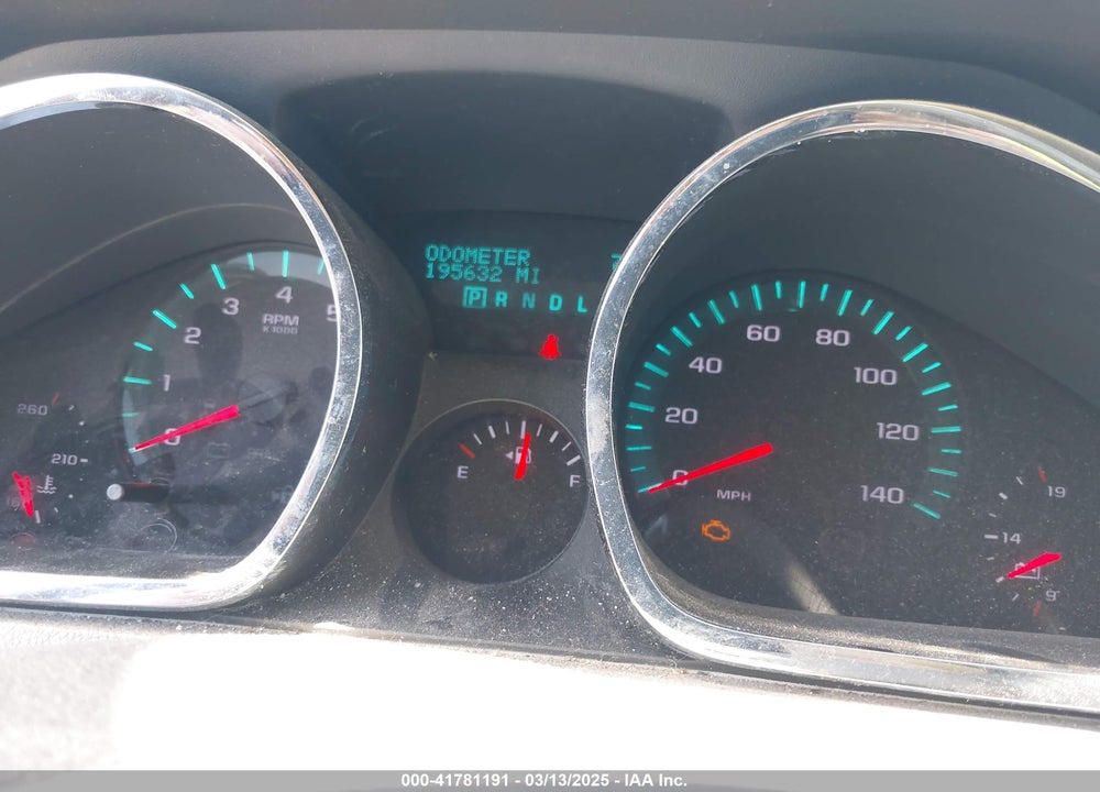 2011 CHEVROLET TRAVERSE VIN: 1GNKVFED2BJ379998