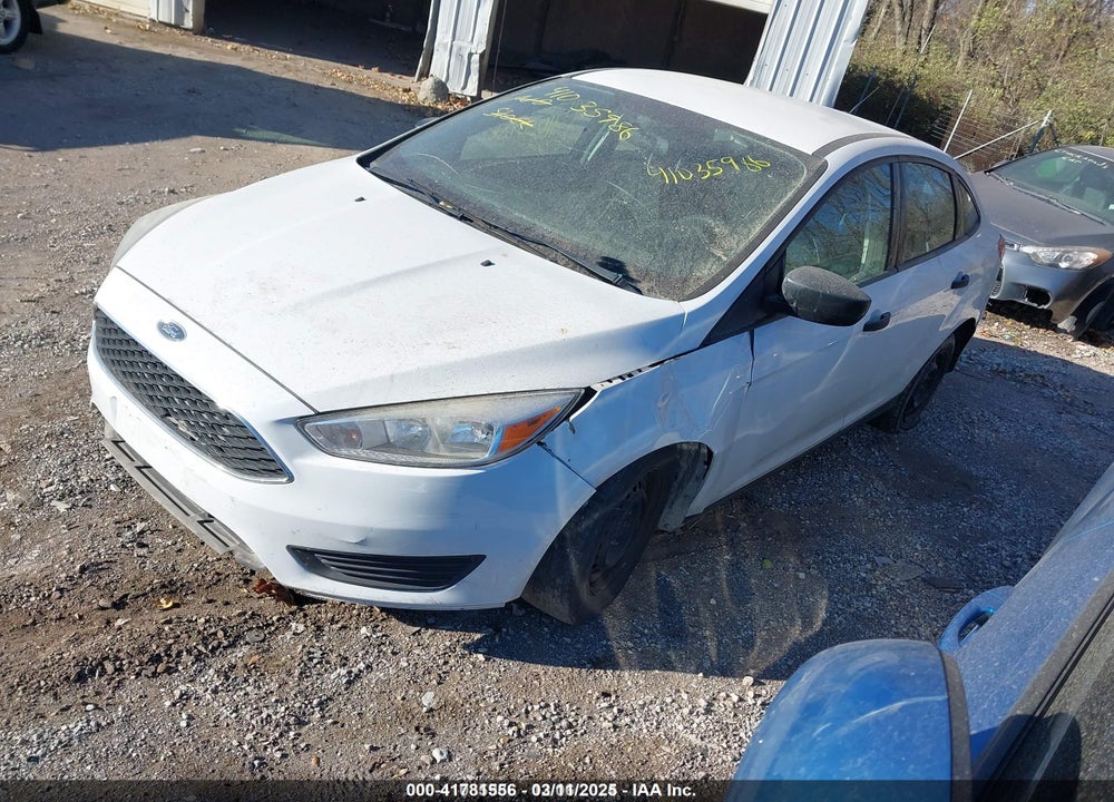 2017 FORD FOCUS VIN: 1FADP3E27HL256886