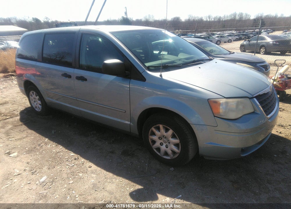 2008 CHRYSLER TOWN & COUNTRY VIN: 2A8HR44HX8R698871