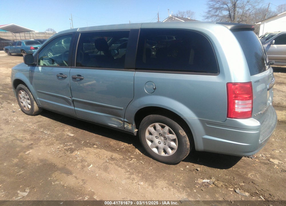 2008 CHRYSLER TOWN & COUNTRY VIN: 2A8HR44HX8R698871