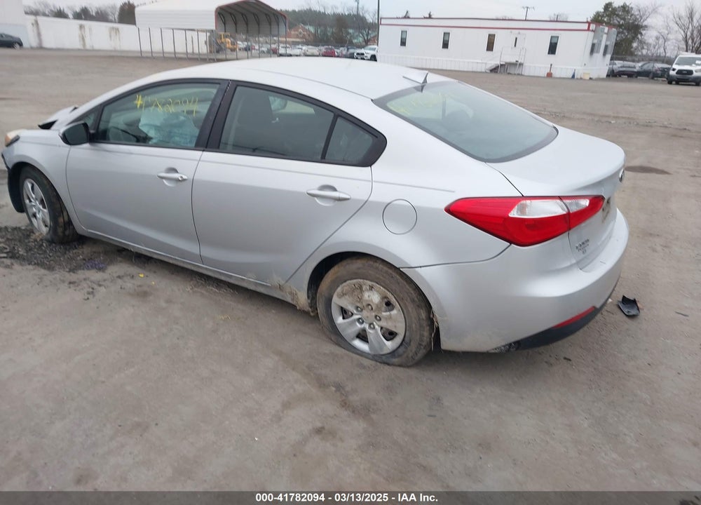 2015 KIA FORTE LX VIN: KNAFX4A64F5427531