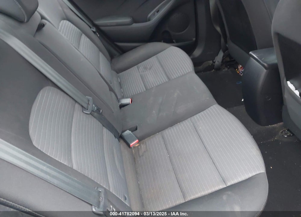 2015 KIA FORTE LX VIN: KNAFX4A64F5427531